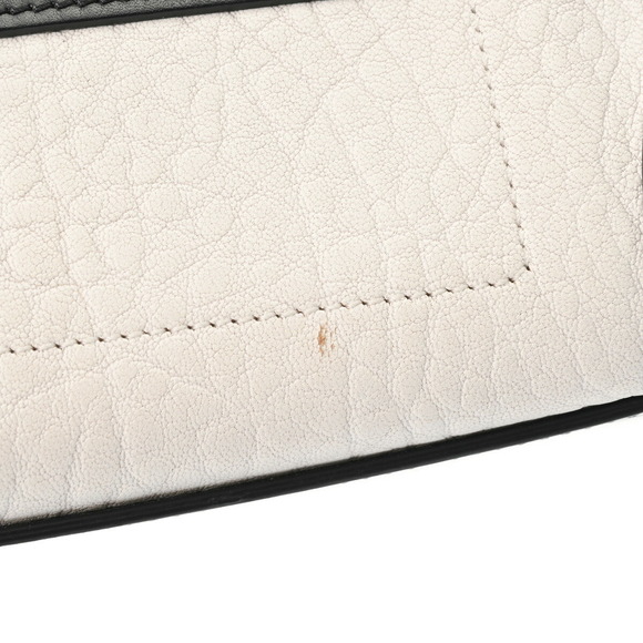 Celine Luggage Shopper White Black Calfskin Handbag - Picture 8 of 9